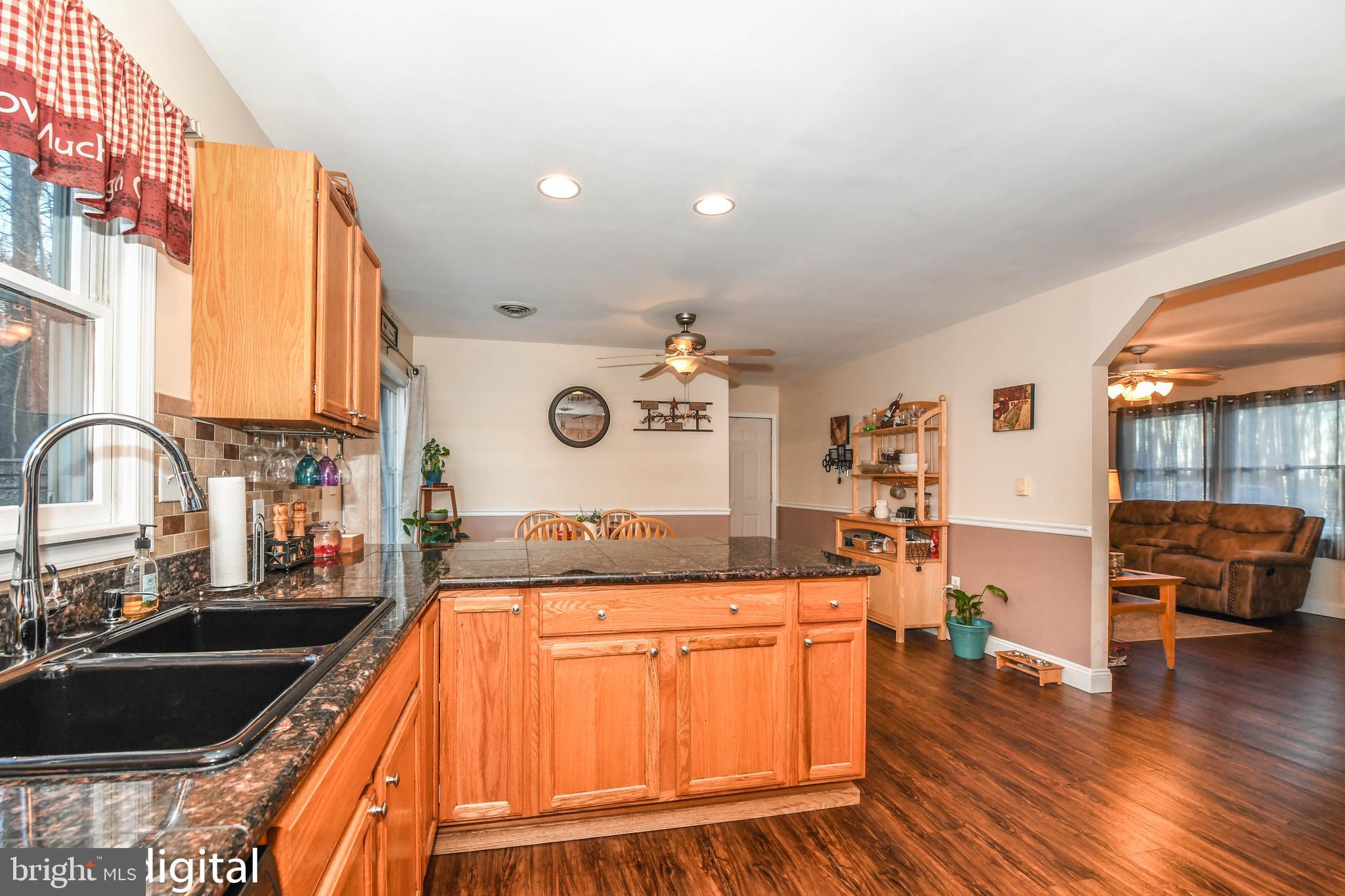 7809 Emerson Burrier Road Mount Airy, MD 21771 - Photo 11 of 41 Gallery Image 11