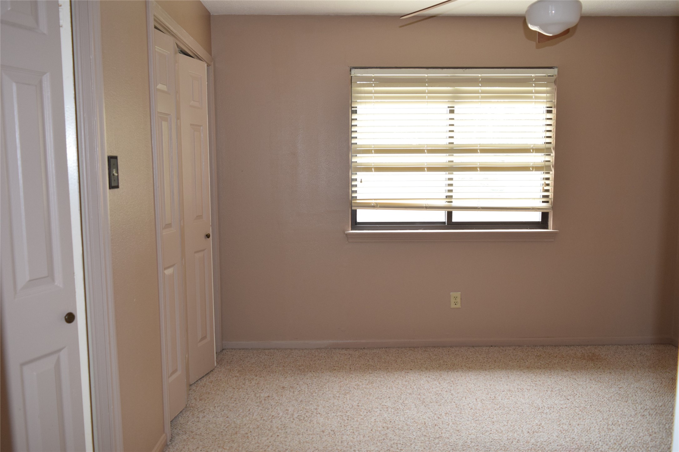 7331 Rancho Mission Drive Houston, TX 77083 - Photo 15 of 20 Bedroom4