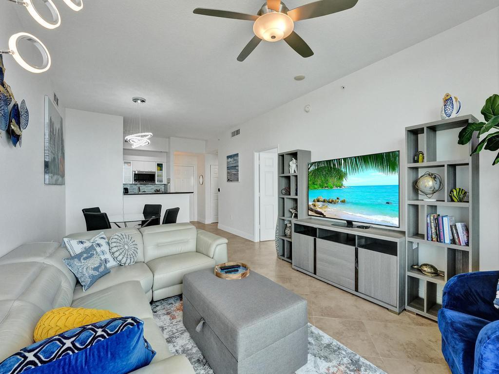 625 Casa Loma Boulevard, Unit PH06 Boynton Beach, FL 33435 - Photo 12 of 45 RJP02366