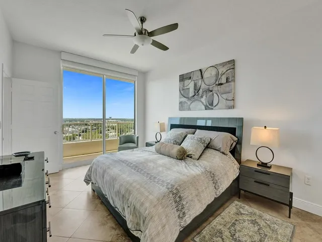 $5,500 | 625 Casa Loma Boulevard, Unit PH06, Boynton Beach, FL 33435