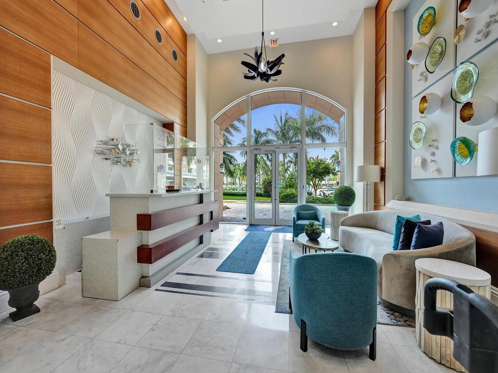 625 Casa Loma Boulevard, Unit PH06 Boynton Beach, FL 33435 - Photo 31 of 45 RJP02471