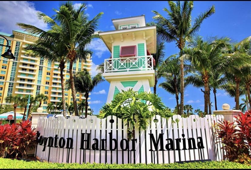 625 Casa Loma Boulevard, Unit PH06 Boynton Beach, FL 33435 - Photo 32 of 45 IMG_5552