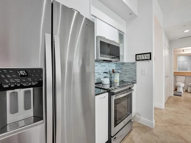 $5,500 | 625 Casa Loma Boulevard, Unit PH06, Boynton Beach, FL 33435