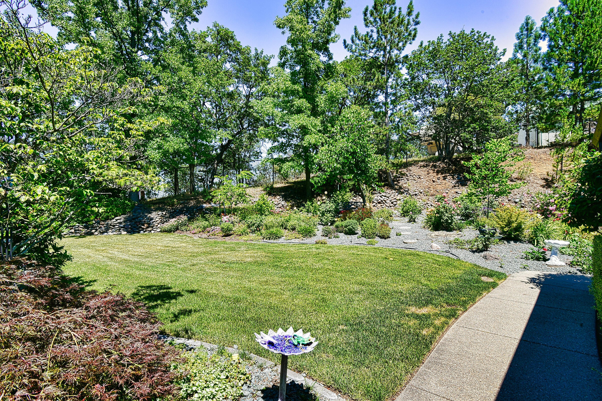 4040 Dry Creek Road Medford, OR 97504 - Photo 15 of 56 DSC_0992