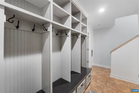 a view of walk in closet