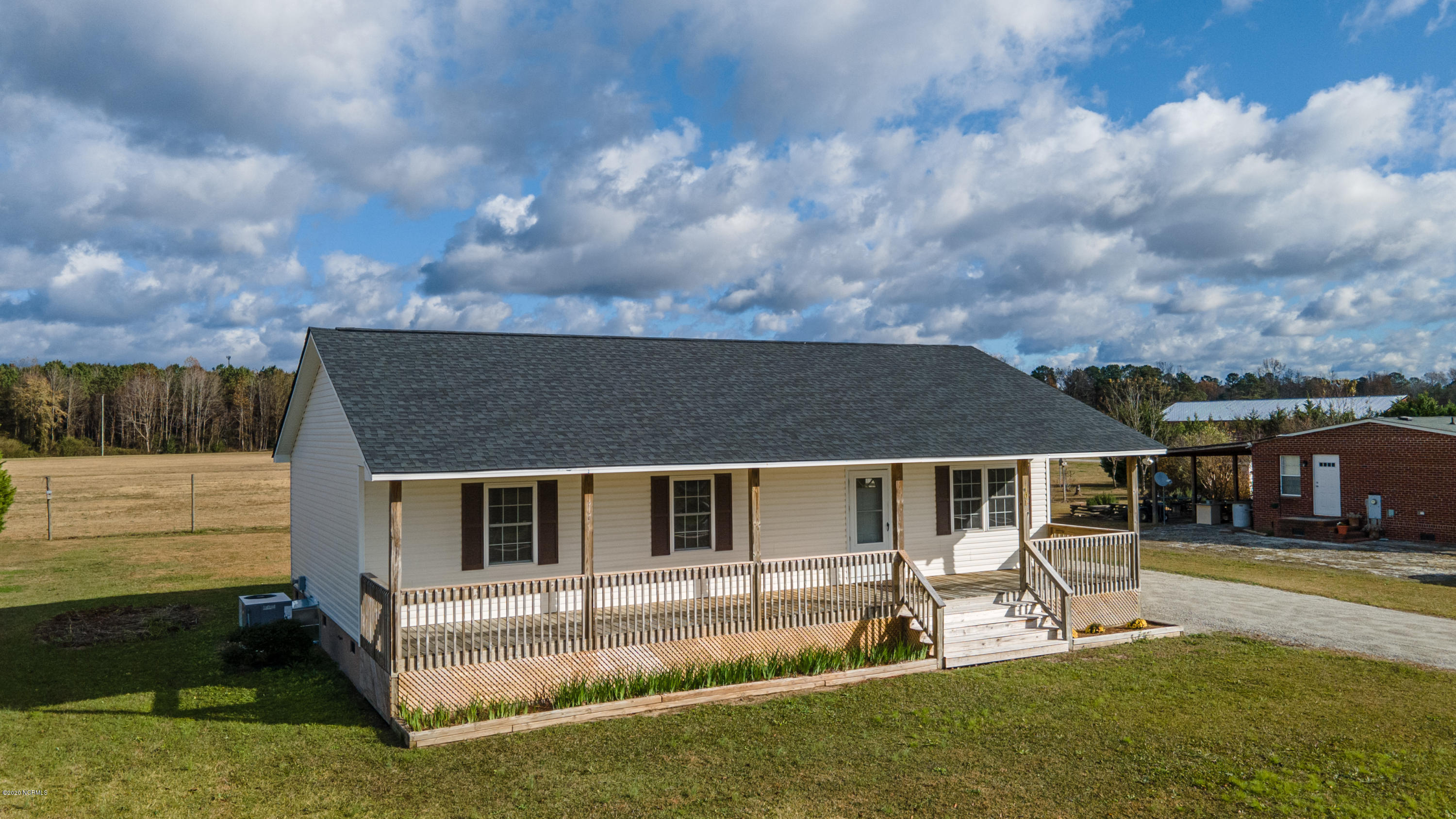 101 Pat Stocks Road Hookerton, NC 28538 - Photo 4 of 31 4