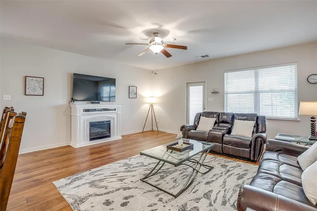 $290,000 | 504 Bailer Drive, Crowley, TX 76036