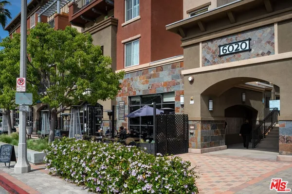 $1,260,000 | 6020 South Seabluff Drive, Unit 127, Playa Vista, CA 90094