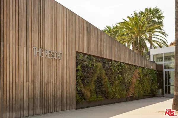 $1,260,000 | 6020 South Seabluff Drive, Unit 127, Playa Vista, CA 90094