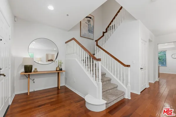 $1,260,000 | 6020 South Seabluff Drive, Unit 127, Playa Vista, CA 90094
