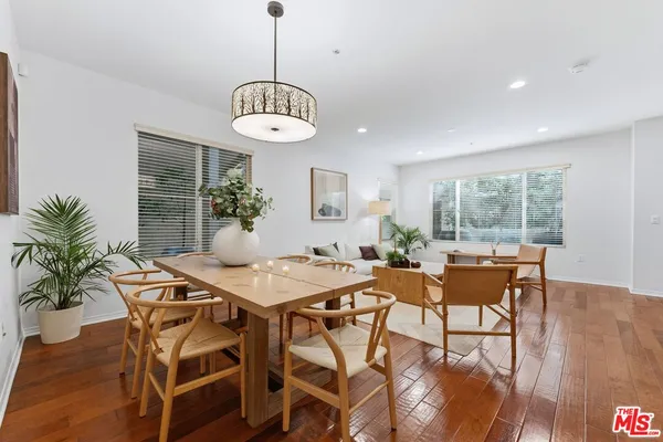 $1,260,000 | 6020 South Seabluff Drive, Unit 127, Playa Vista, CA 90094