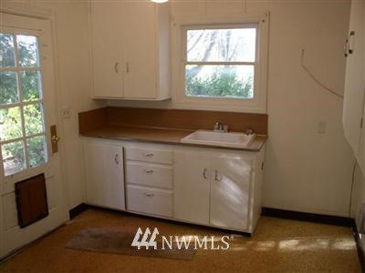 2045 Aldergrove Road Ferndale, WA 98248 - Photo 2 of 15