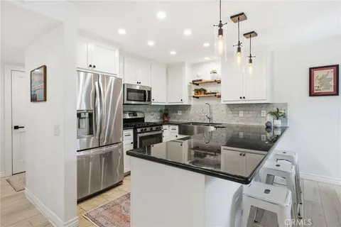 $759,000 | 214 Via Robina, Unit 4, San Clemente, CA 92672