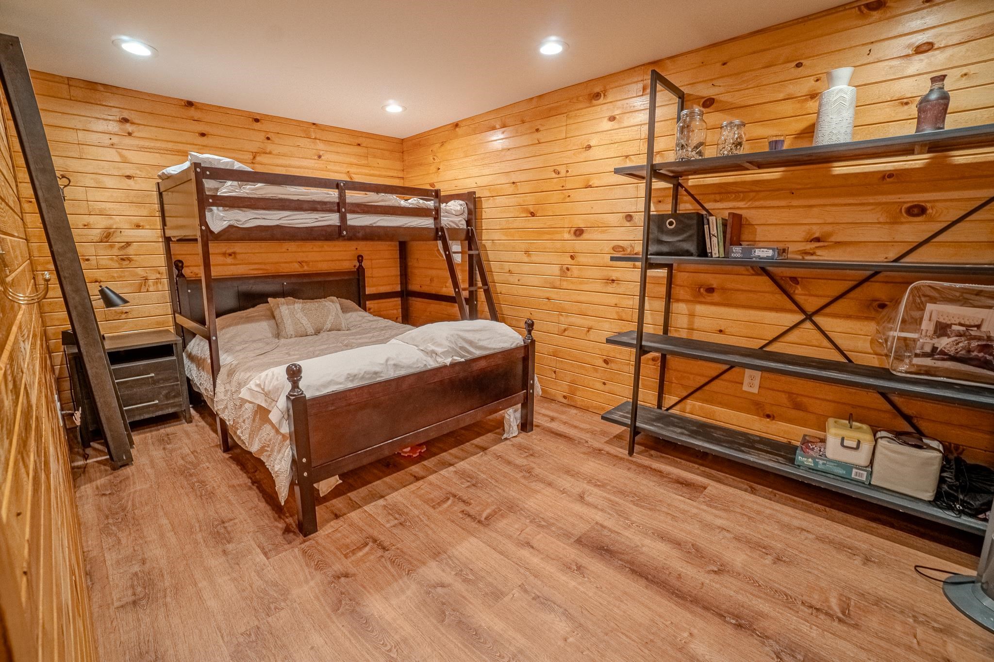 W10448 Whippoorwill Elroy, WI 53929 - Photo 28 of 30