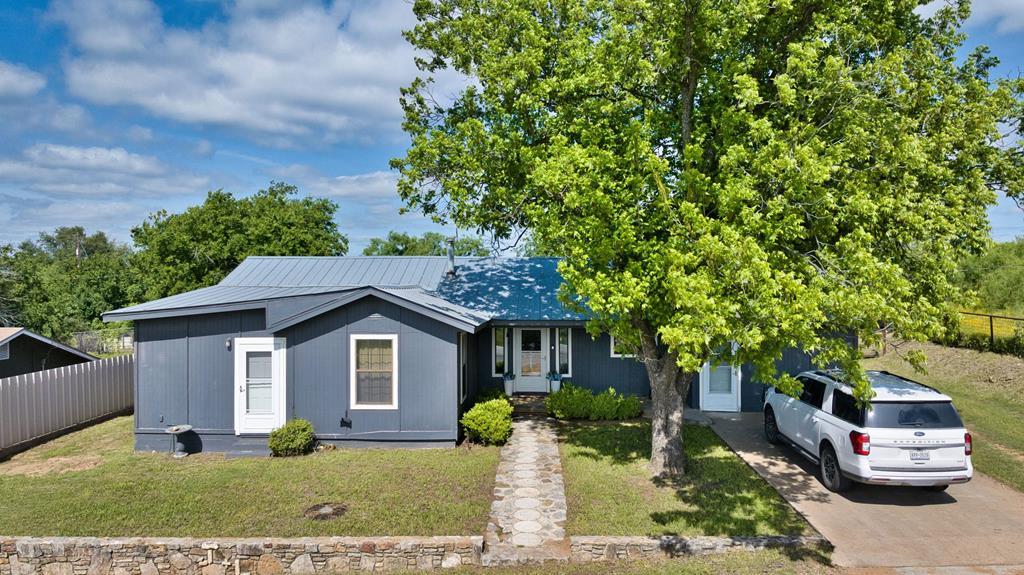 904 Bluebonnet Road Mason, TX 76856 - Photo 2 of 28 Gallery Image 2