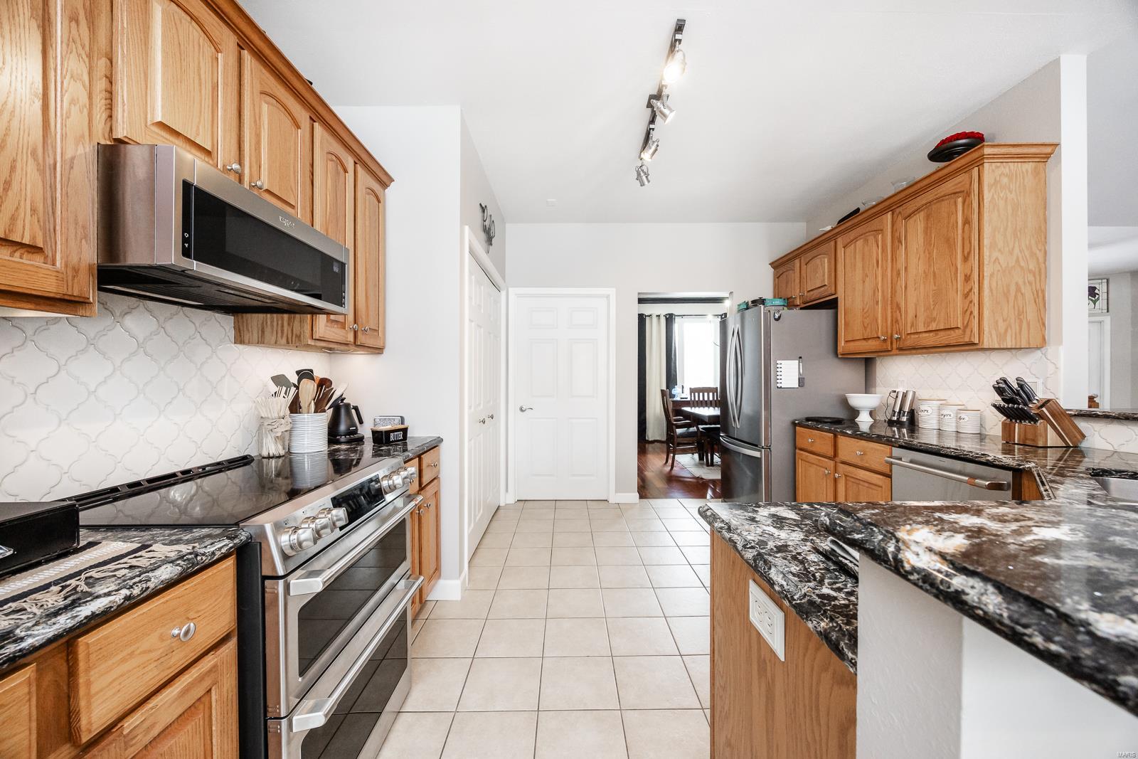 1167 Red Hawk Ridge Lane O'Fallon, IL 62269 - Photo 15 of 45 Gallery Image 15