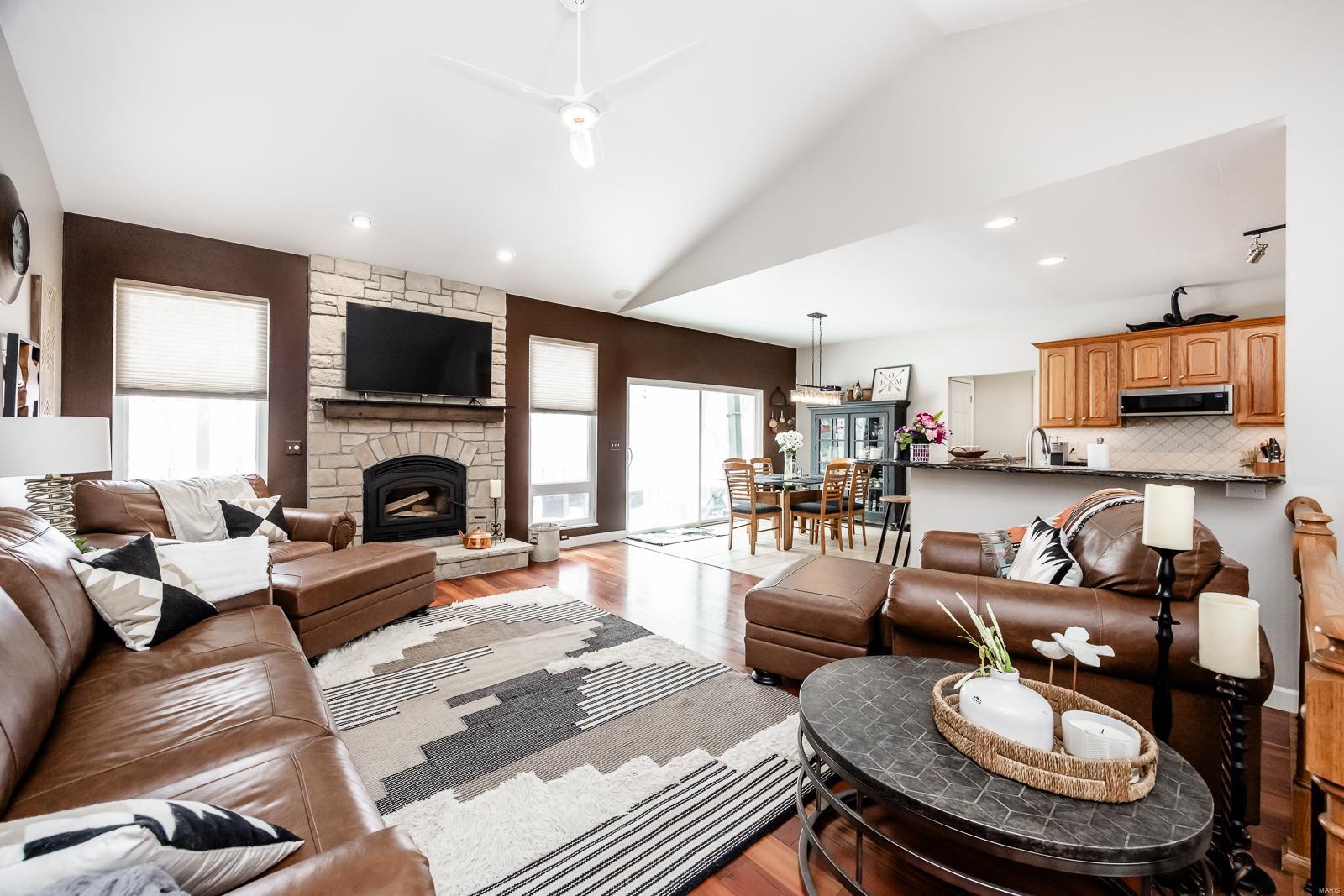 1167 Red Hawk Ridge Lane O'Fallon, IL 62269 - Photo 4 of 45 Gallery Image 4