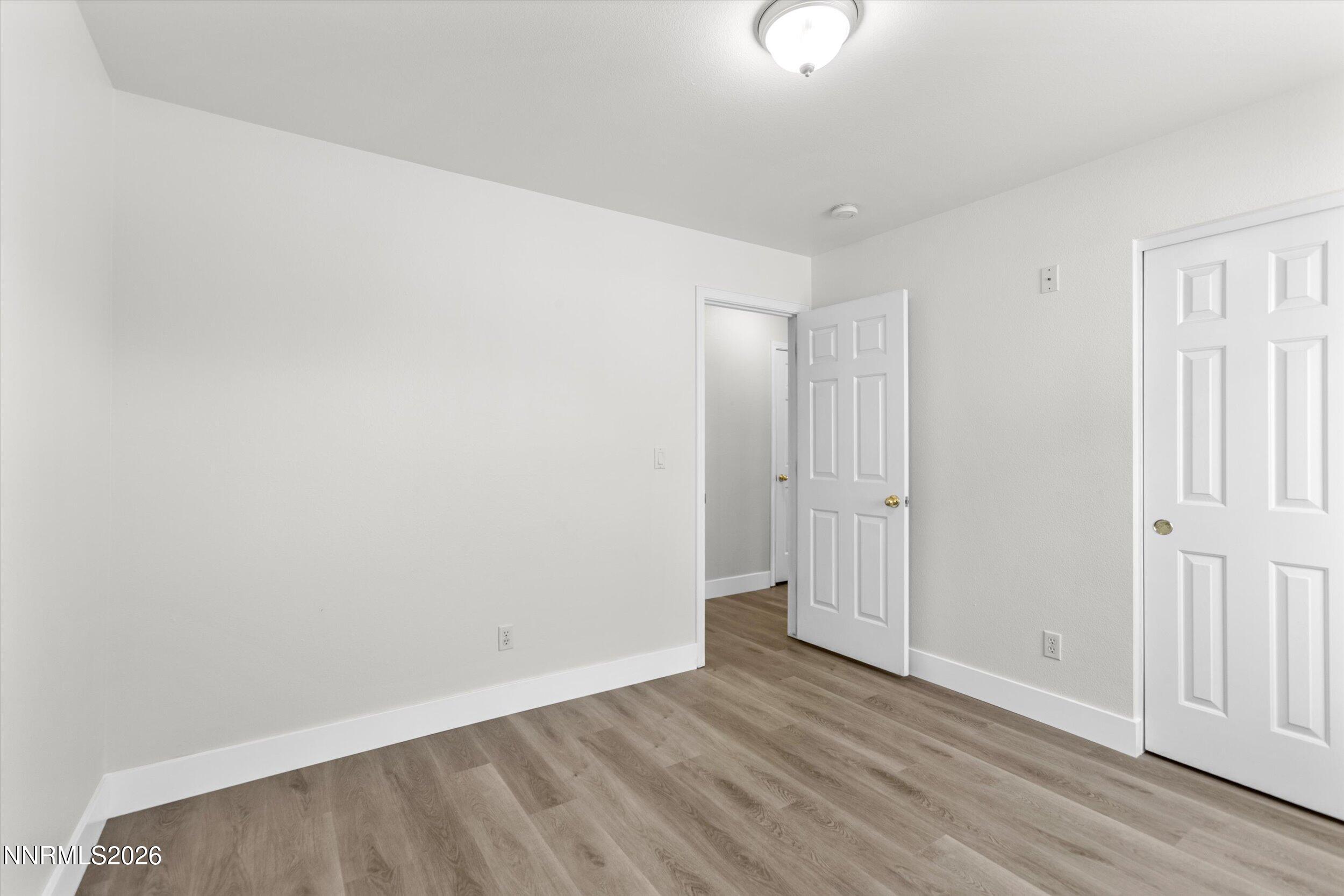 9830 Crystalline Drive Reno, NV 89506 - Photo 32 of 44 23-0Y7A3246