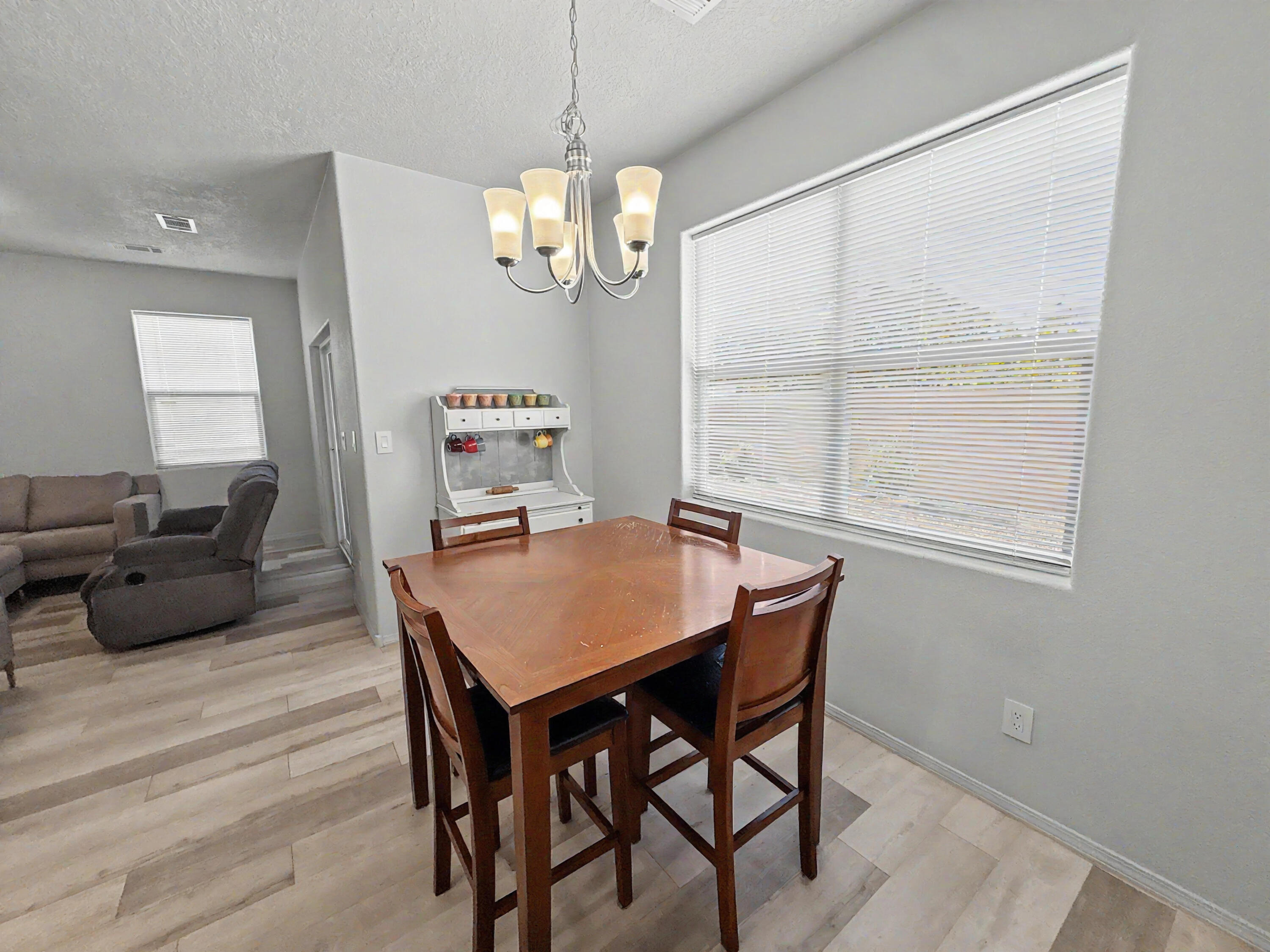 9520 Sage Ranch Court Albuquerque, NM 87121 - Photo 10 of 36 Gallery Image 10