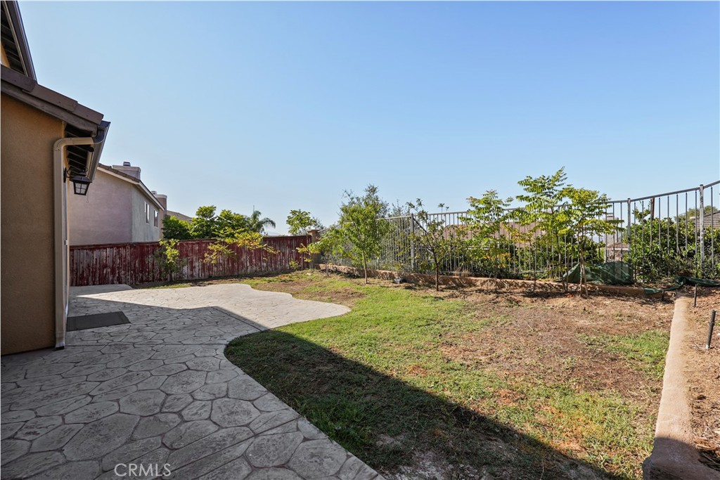 38815 Cobblestone Circle Murrieta, CA 92563 - Photo 23 of 49 a view of a back yard of the house