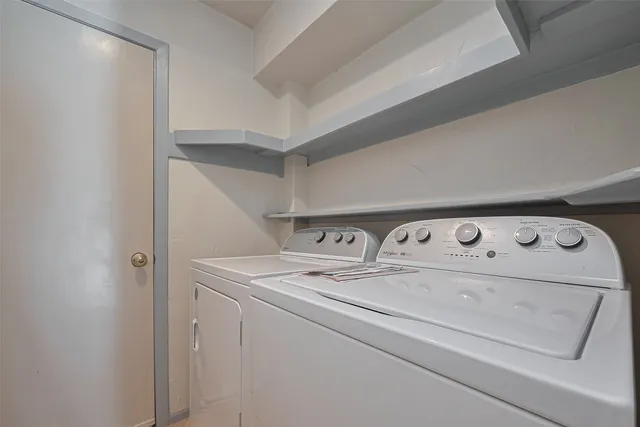 a close up view of washer and dryer