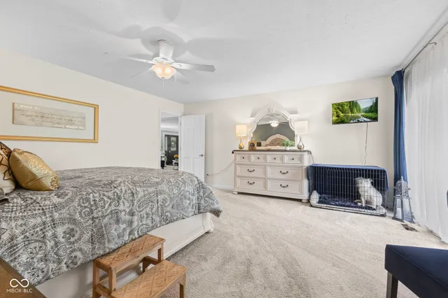 $595,000 | 32 Raesta Drive, Mooresville, IN 46158