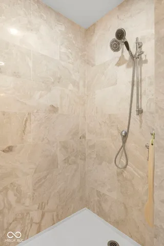 $595,000 | 32 Raesta Drive, Mooresville, IN 46158