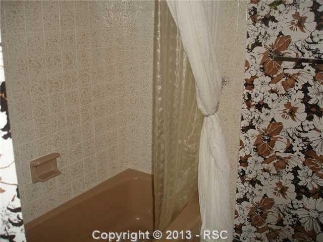 2865 Valencia Road Colorado Springs, CO 80917 - Photo 10 of 20 Gallery Image 10