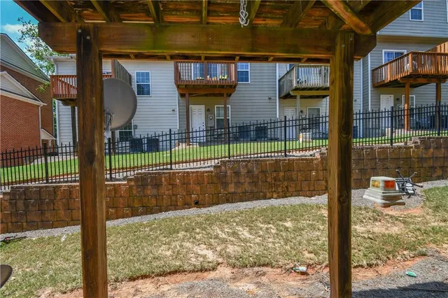 $2,200 | 2201 Landing Walk Drive, Duluth, GA 30097