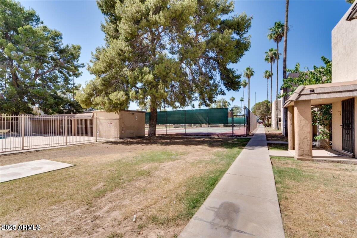 7126 North 19th Avenue, Unit 224 Phoenix, AZ 85021 - Photo 22 of 26 Tennis Racket