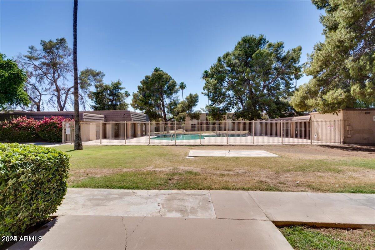 7126 North 19th Avenue, Unit 224 Phoenix, AZ 85021 - Photo 23 of 26 Pool 2