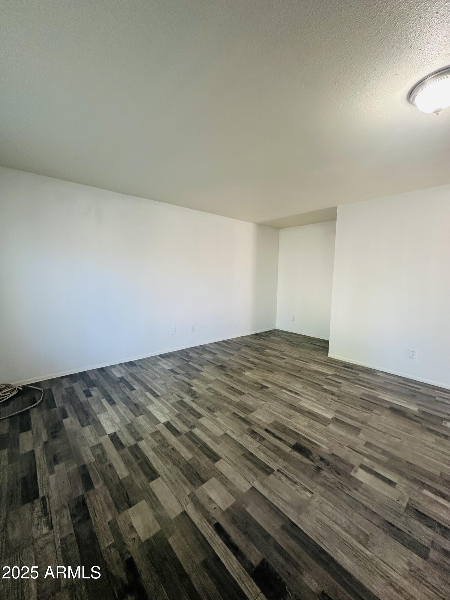 7126 North 19th Avenue, Unit 224 Phoenix, AZ 85021 - Photo 4 of 26 IMG_7565