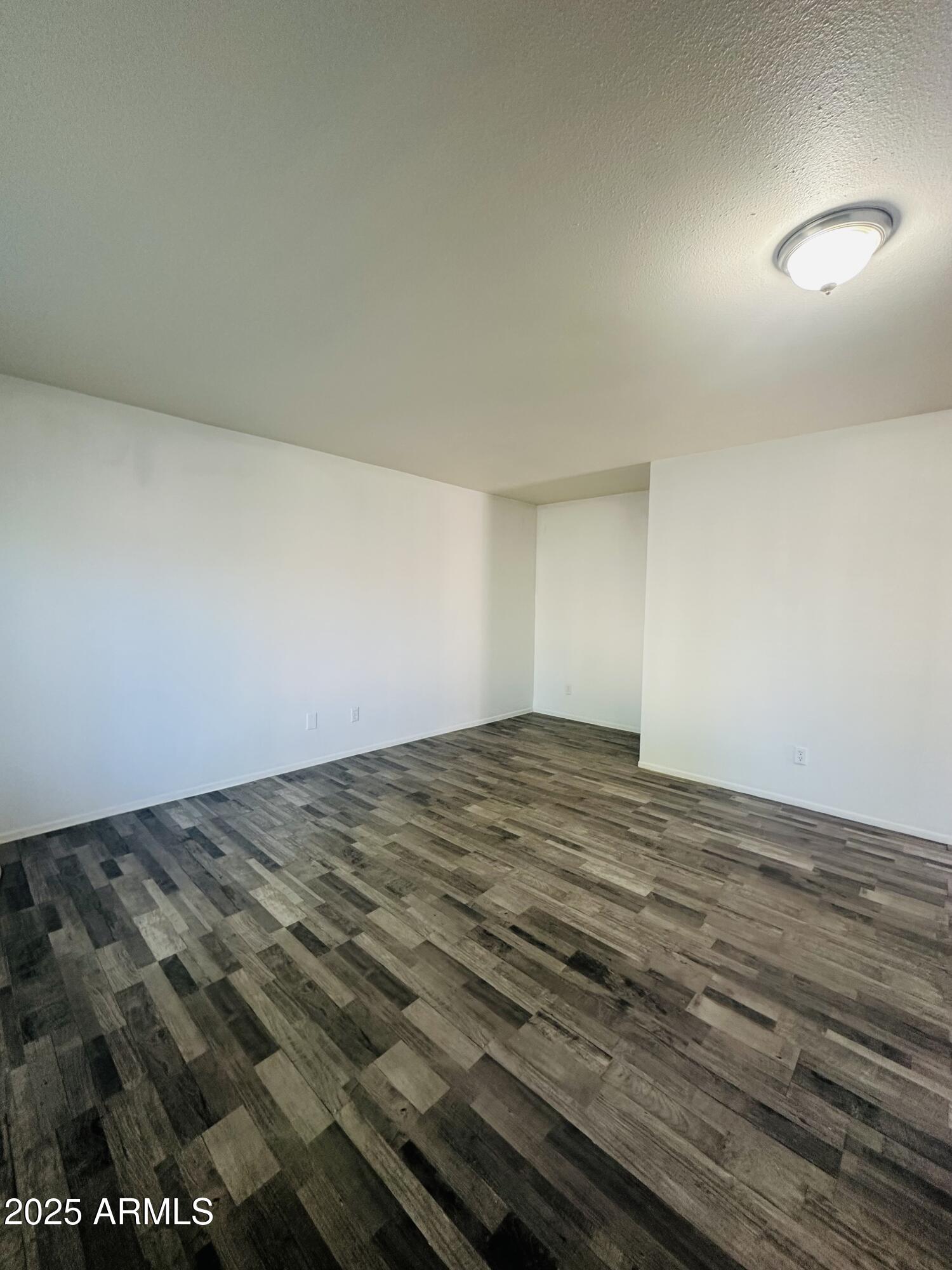 7126 North 19th Avenue, Unit 224 Phoenix, AZ 85021 - Photo 5 of 26 IMG_7566