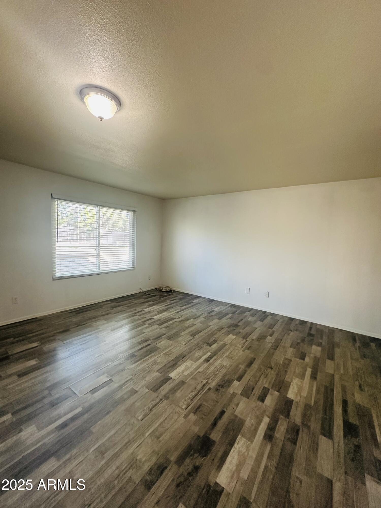 7126 North 19th Avenue, Unit 224 Phoenix, AZ 85021 - Photo 6 of 26 IMG_7562