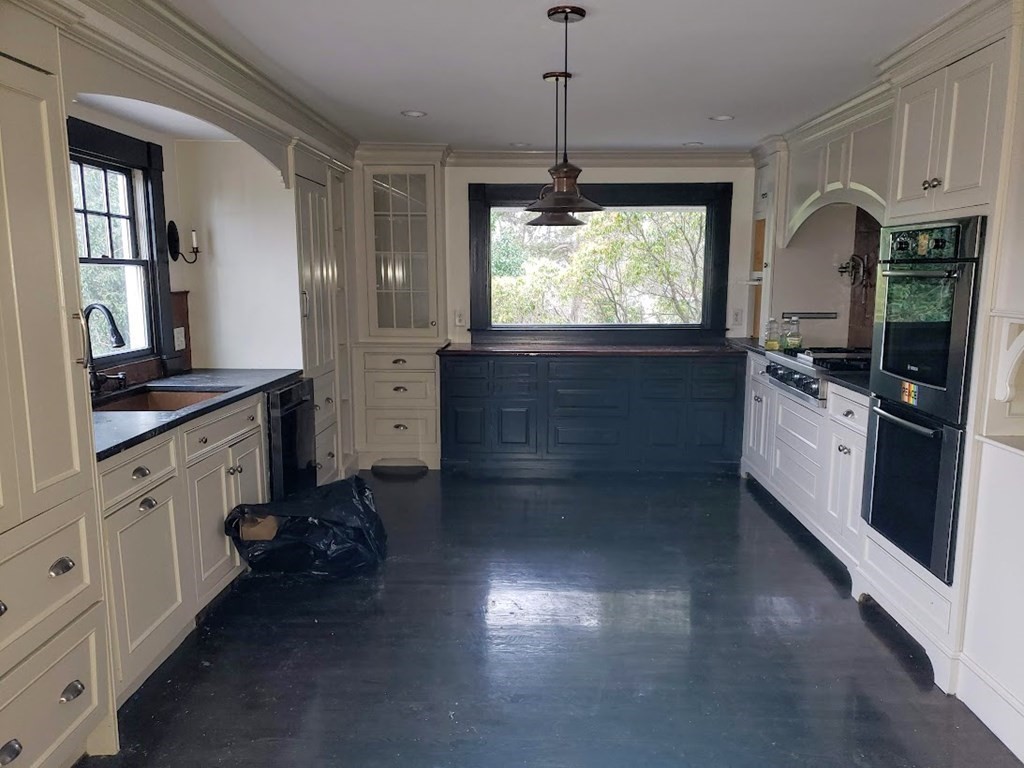 91 Nichols Road Cohasset, MA 02025 - Photo 10 of 42 Gallery Image 10