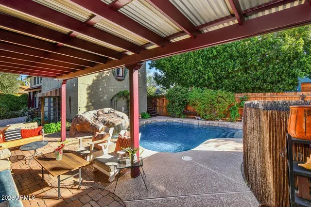 $1,400,000 | 922 West Willetta Street, Phoenix, AZ 85007