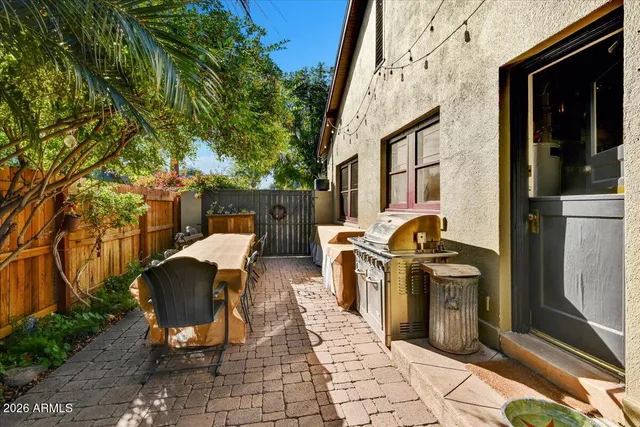 $1,400,000 | 922 West Willetta Street, Phoenix, AZ 85007