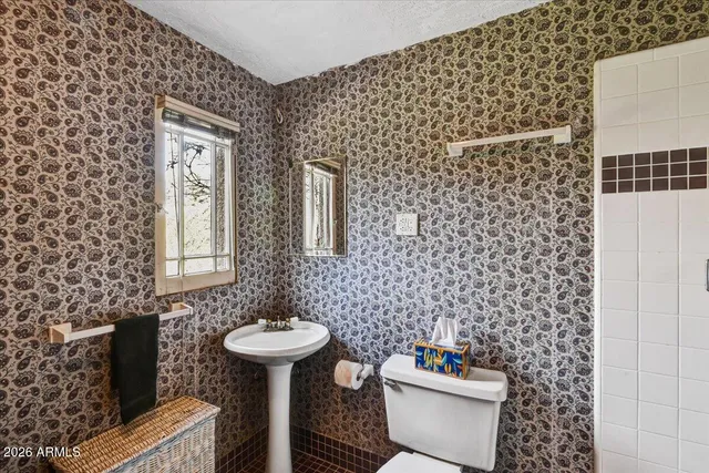 $1,400,000 | 922 West Willetta Street, Phoenix, AZ 85007