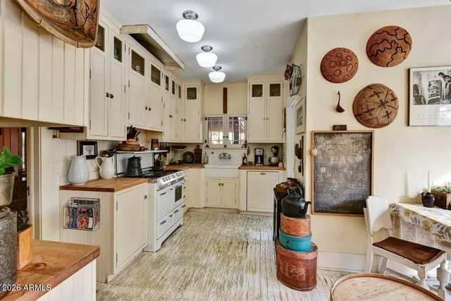 $1,400,000 | 922 West Willetta Street, Phoenix, AZ 85007