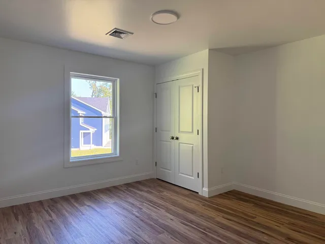 $595,000 | 11 Tessa Court, Unit 11, Essex Junction, VT 05452