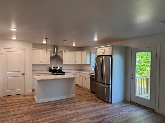 $595,000 | 11 Tessa Court, Unit 11, Essex Junction, VT 05452