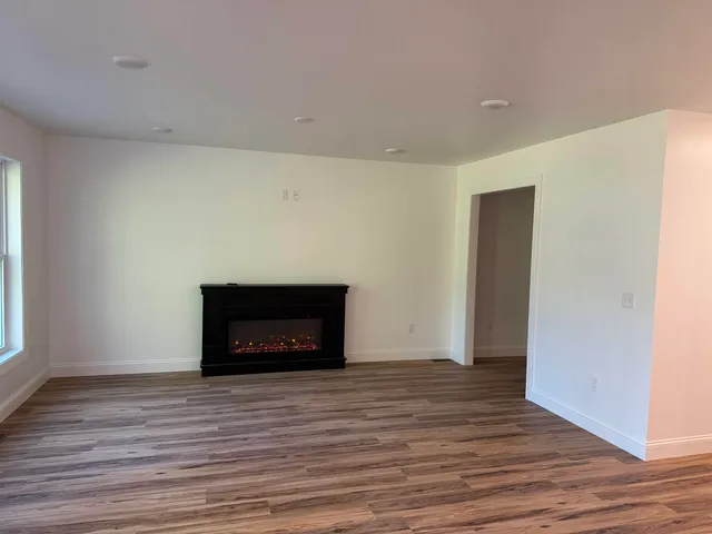 $595,000 | 11 Tessa Court, Unit 11, Essex Junction, VT 05452