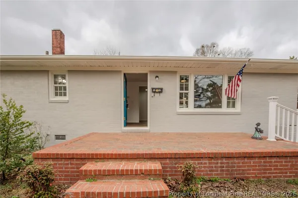 $2,400 | 1828 Stockton Drive, Fayetteville, NC 28304