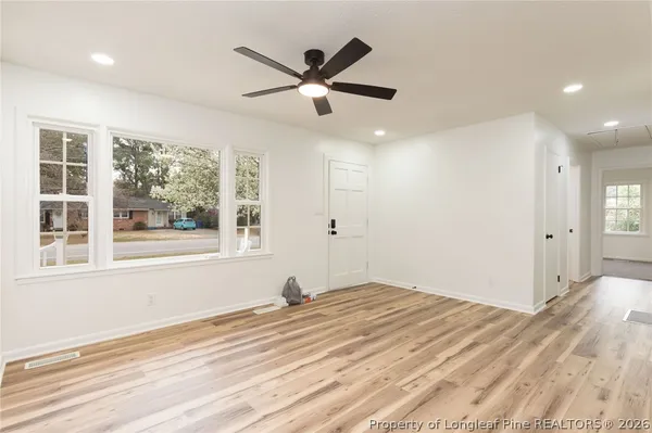 $2,400 | 1828 Stockton Drive, Fayetteville, NC 28304