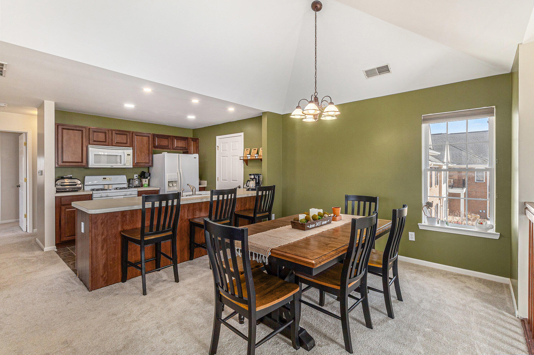 1124 Rial Lake Drive Howell, MI 48843 - Photo 12 of 34 012_img_7164_178