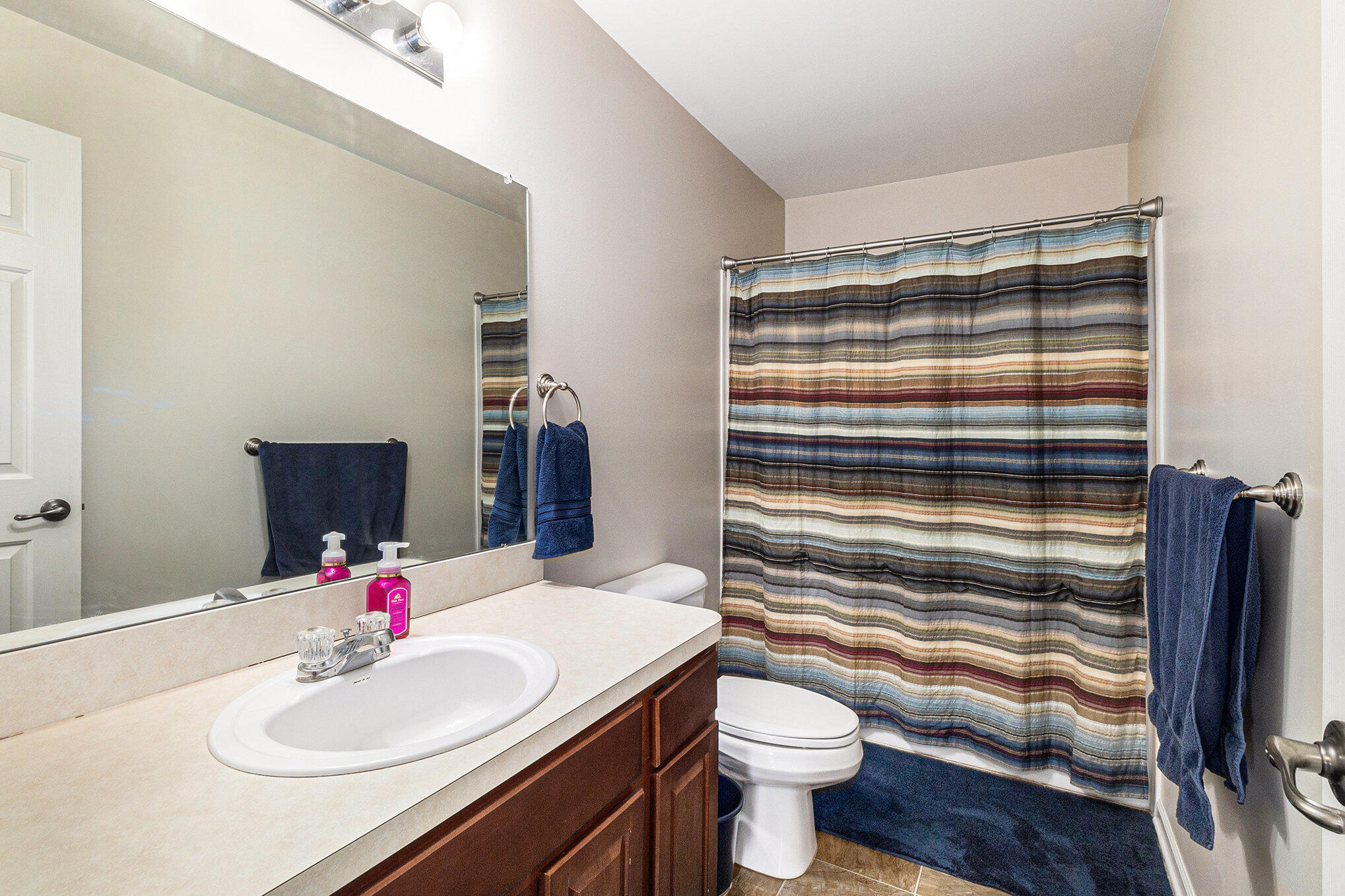 1124 Rial Lake Drive Howell, MI 48843 - Photo 25 of 34 025_img_7118_740
