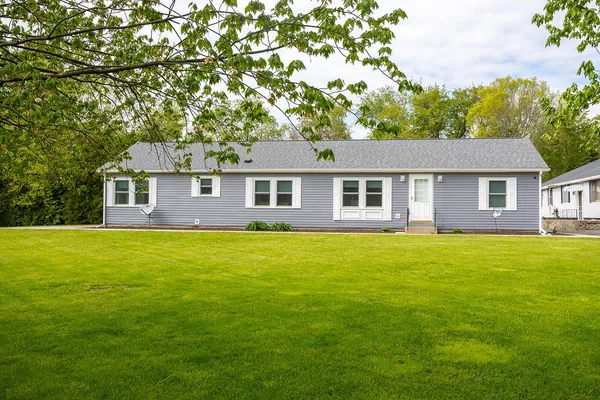 $525,000 | 5251 West Spring Creek Road, Three Oaks, MI 49128
