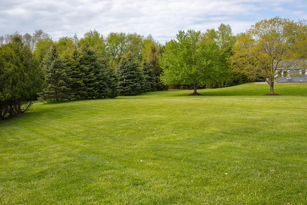 $525,000 | 5251 West Spring Creek Road, Three Oaks, MI 49128