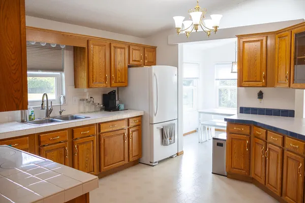 $525,000 | 5251 West Spring Creek Road, Three Oaks, MI 49128