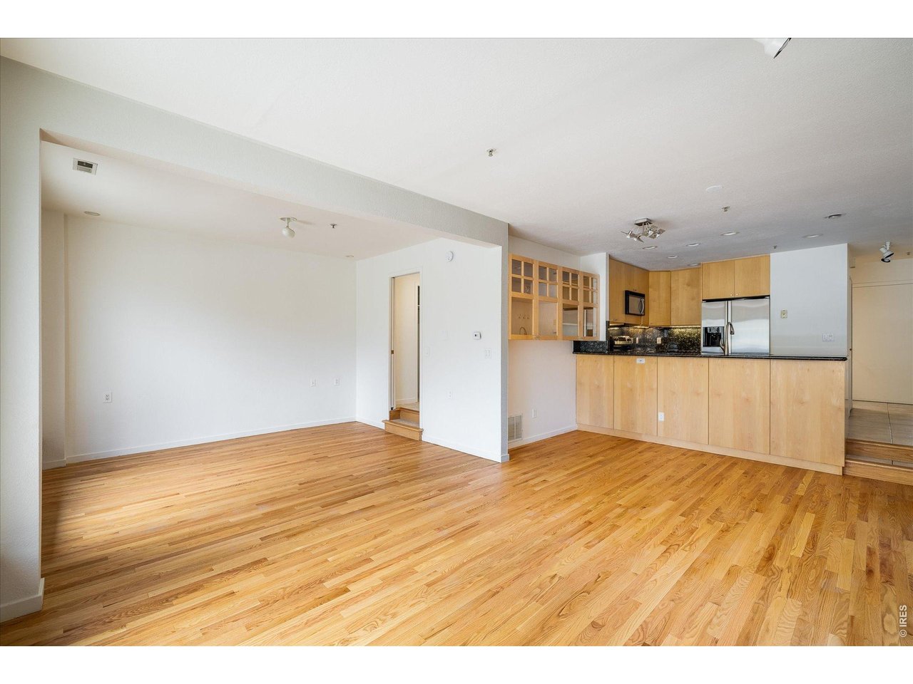 836 Walnut Street, Unit B Boulder, CO 80302 - Photo 36 of 36 Open floor plan